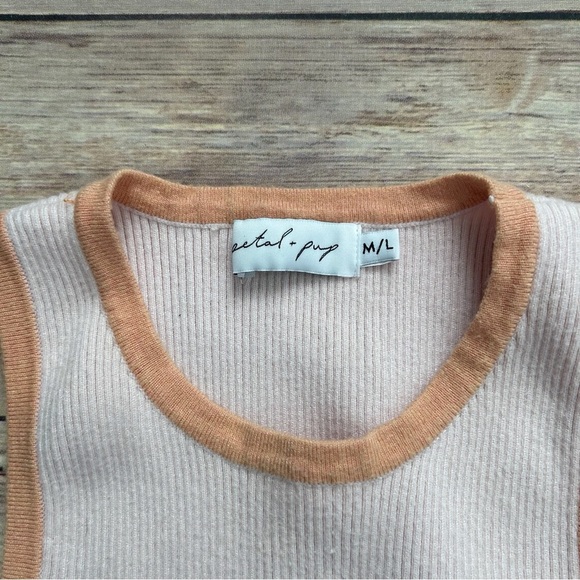 Petal & Pup Sofi Dress - Splice - | Size M/L - Picture 8 of 15